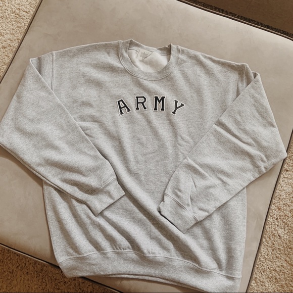 n e w |  gray army crewneck 🤍 - Picture 5 of 10